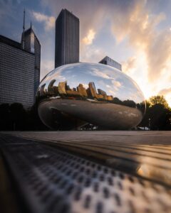 Chicago activities for kids, kid-friendly family itinerary in Chicago, The Bean (cloud gate) at Millennium Park 